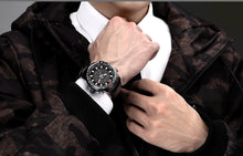 Carregar imagem no visualizador da galeria, Relógio NaviForce NF9093 - Preto com Vermelho